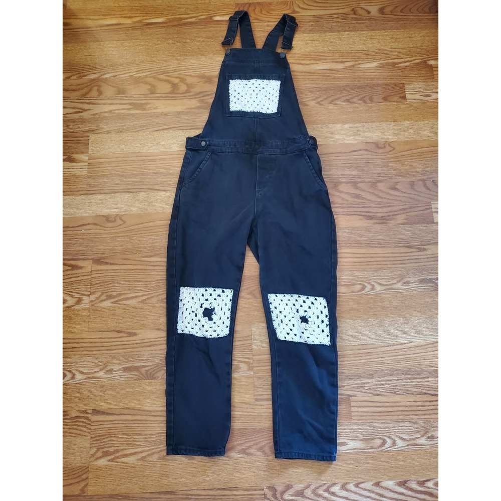Topshop Moto Jean Bib Overalls Black Size 4 Crochet Crop Capri Artsy Hippie Boho